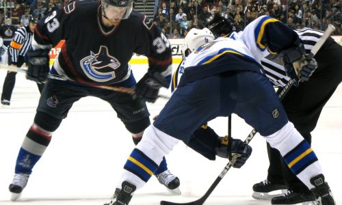 canuck-hockey-1316234 canuck-hockey-1316234